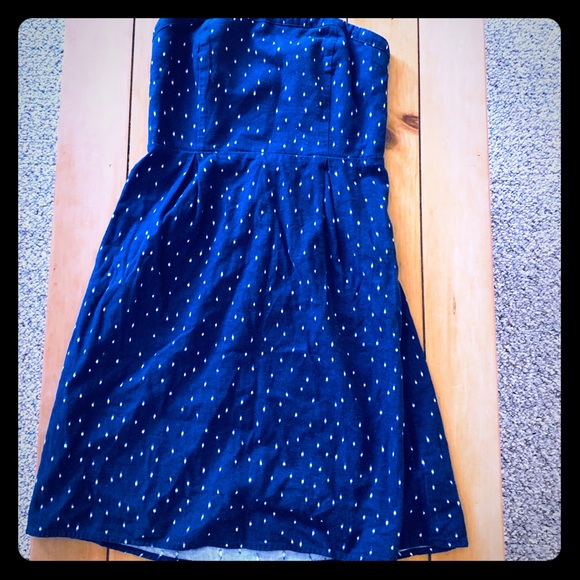 Old Navy Dresses & Skirts - Old Navy strapless navy blue dress size 4
